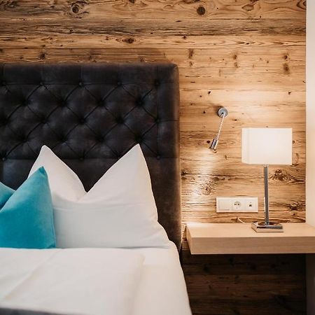 Hotel Happy Филцмос Екстериор снимка
