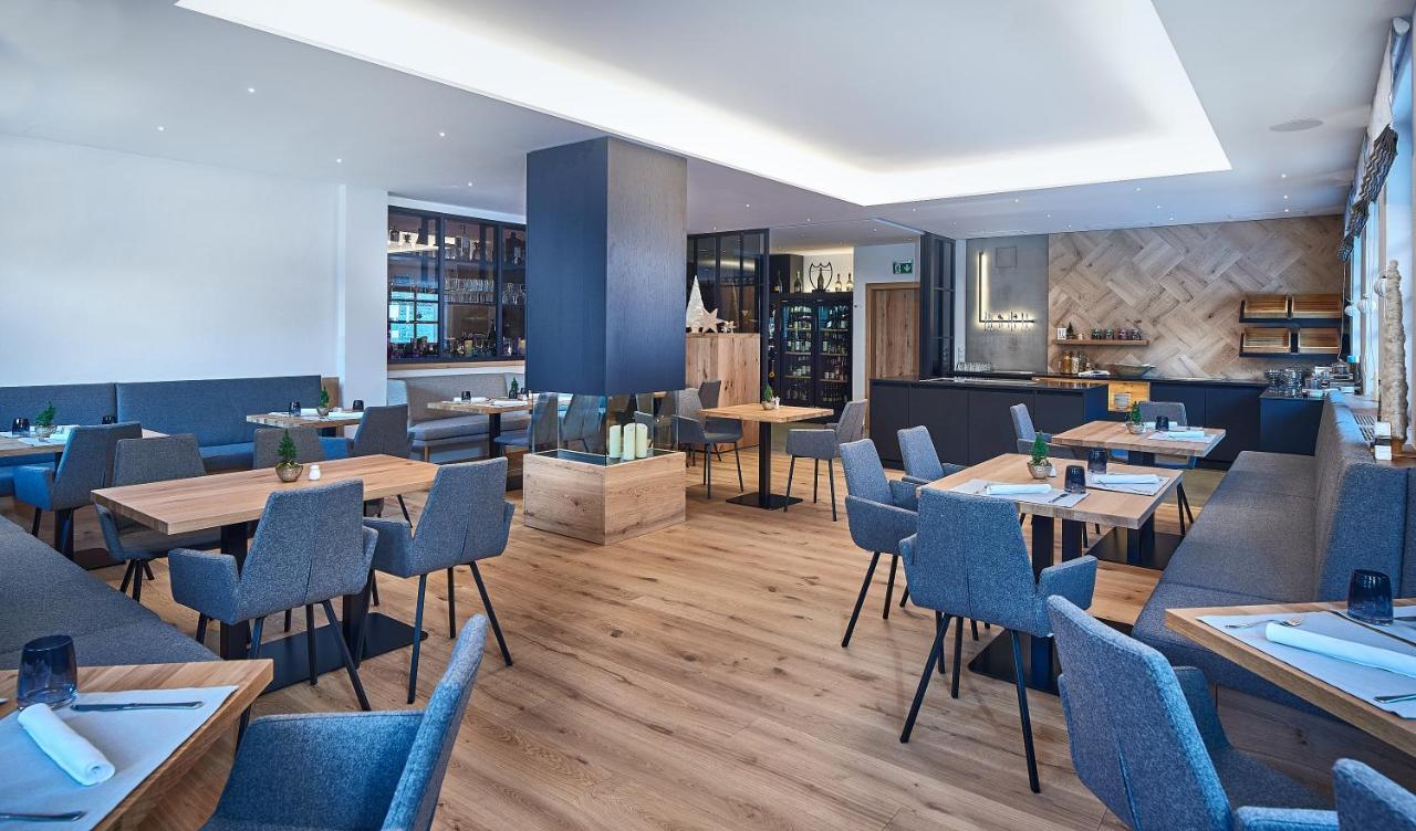Hotel Happy Филцмос Екстериор снимка